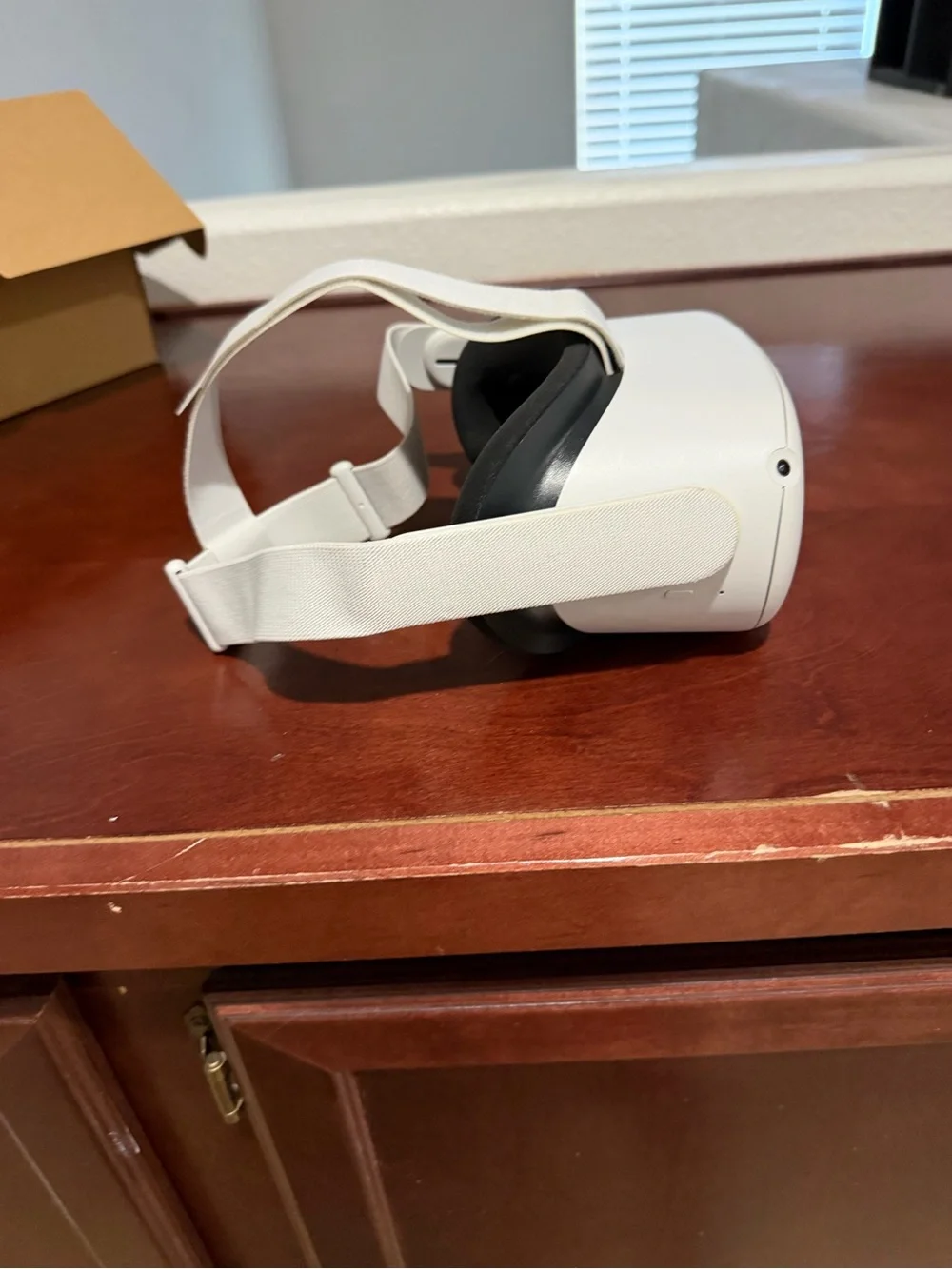 Oculus Quest 2 White VR Headset